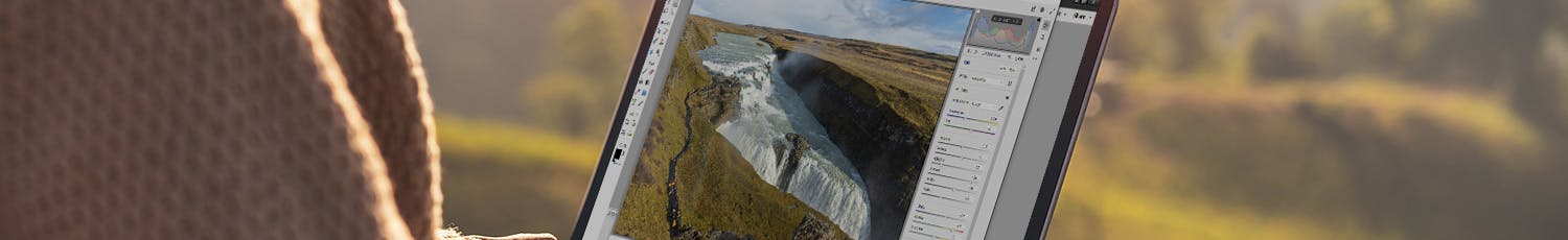 Datamaskin med Photoshop Elements